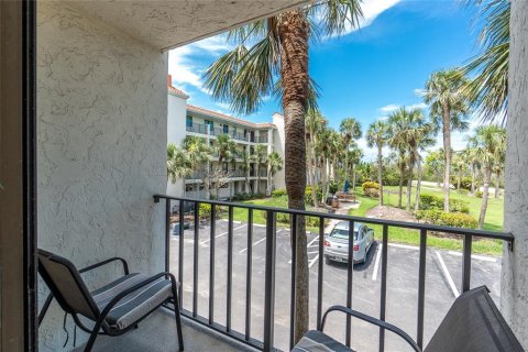 Condo in Englewood, Florida, 2 bedrooms  № 1793850 - photo 12