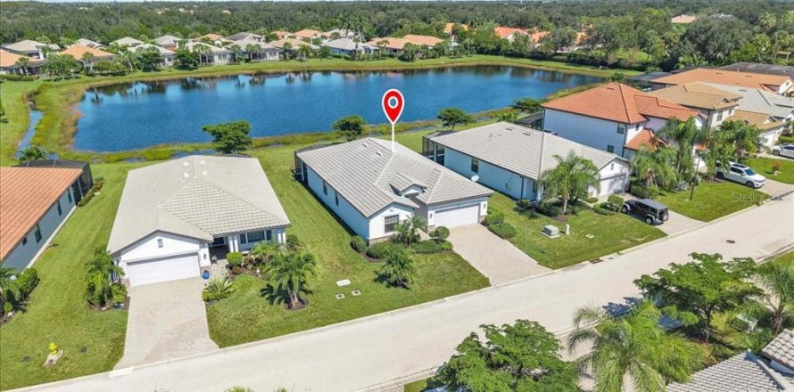 Villa ou maison à Fort Myers, Floride 4 chambres, 188.78 m2 № 2415507