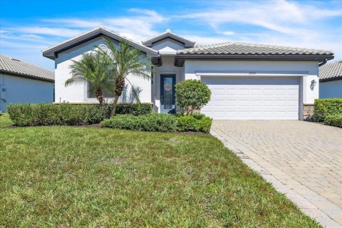 Villa ou maison à vendre à Fort Myers, Floride: 4 chambres, 188.78 m2 № 2415507 - photo 2
