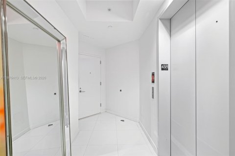 Снять в аренду кондоминиум в Майами, Флорида 2 спальни, 108.97м2, № 2044270 - фото 14