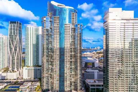 Снять в аренду кондоминиум в Майами, Флорида 2 спальни, 108.97м2, № 2044270 - фото 15