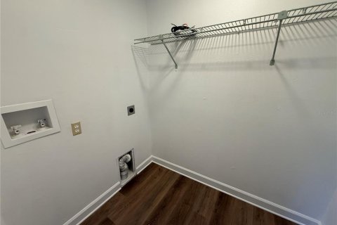 Casa en alquiler en Tampa, Florida, 2 dormitorios, 80.27 m2 № 1906104 - foto 29