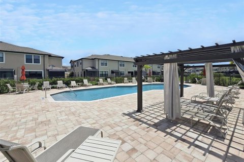 Townhouse in Bradenton, Florida 3 bedrooms, 200.02 sq.m. № 1903313 - photo 29