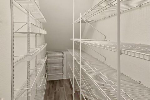 Townhouse in Bradenton, Florida 3 bedrooms, 200.02 sq.m. № 1903313 - photo 12