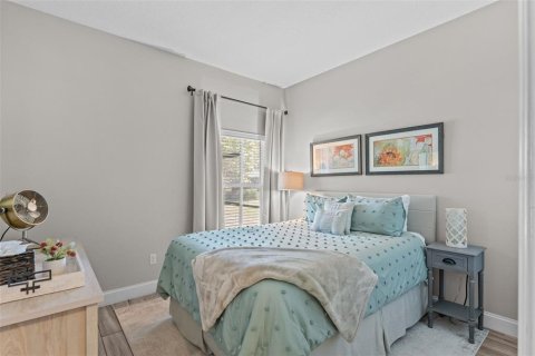 House in Orlando, Florida 6 bedrooms, 260.5 sq.m. № 1804124 - photo 10