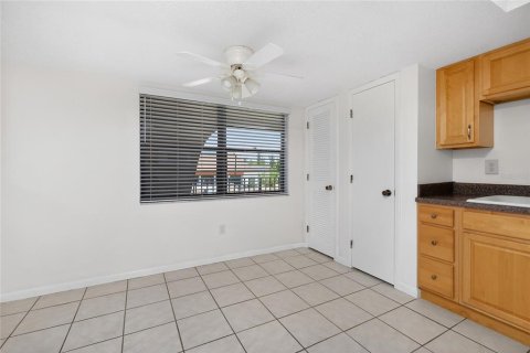 Copropriété à vendre à Punta Gorda, Floride: 2 chambres, 104.05 m2 № 2214606 - photo 18