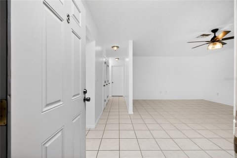 Copropriété à vendre à Punta Gorda, Floride: 2 chambres, 104.05 m2 № 2214606 - photo 4