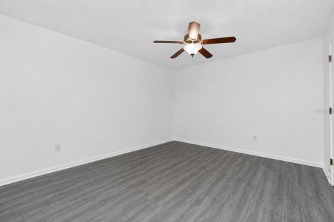 Copropriété à vendre à Punta Gorda, Floride: 2 chambres, 104.05 m2 № 2214606 - photo 21