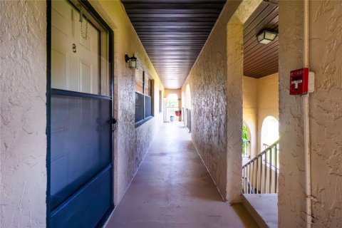 Copropriété à vendre à Punta Gorda, Floride: 2 chambres, 104.05 m2 № 2214606 - photo 3