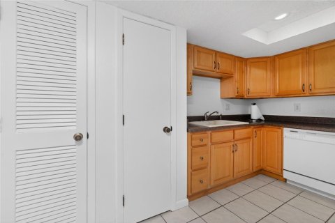 Copropriété à vendre à Punta Gorda, Floride: 2 chambres, 104.05 m2 № 2214606 - photo 14