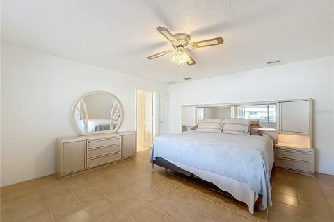 Casa en venta en Ocala, Florida, 3 dormitorios, 192.59 m2 № 2145009 - foto 17