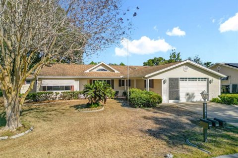 Casa en Ocala, Florida 3 dormitorios, 192.59 m2 № 2145009