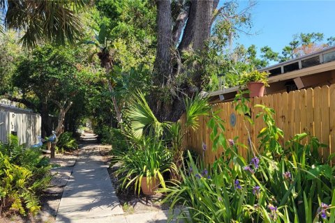 Condominio en alquiler en Sarasota, Florida, 2 dormitorios, 78.69 m2 № 1656832 - foto 22