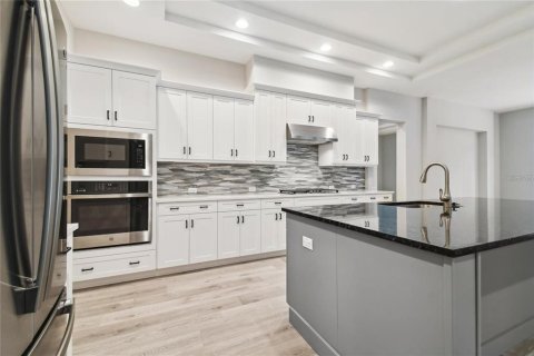 Casa en venta en Brooksville, Florida, 4 dormitorios, 255.39 m2 № 1448269 - foto 7