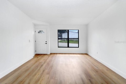 Casa en venta en Lakeland, Florida, 2 dormitorios, 101.45 m2 № 2120921 - foto 18
