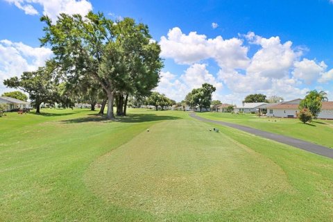 Casa en venta en Lakeland, Florida, 2 dormitorios, 101.45 m2 № 2120921 - foto 1
