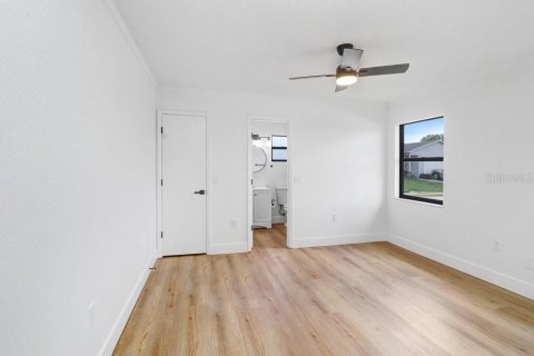 Casa en venta en Lakeland, Florida, 2 dormitorios, 101.45 m2 № 2120921 - foto 12