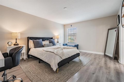 Adosado en venta en Tampa, Florida, 3 dormitorios, 206.8 m2 № 1690759 - foto 18