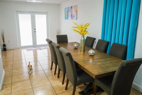 Купить виллу или дом в Хайалиа, Флорида 4 спальни, 220.18м2, № 2001876 - фото 19