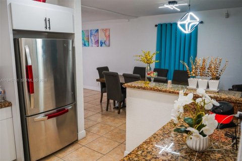 Купить виллу или дом в Хайалиа, Флорида 4 спальни, 220.18м2, № 2001876 - фото 18