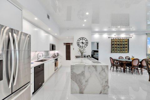 Купить кондоминиум в Авентура, Флорида 2 спальни, 146.88м2, № 2012927 - фото 5