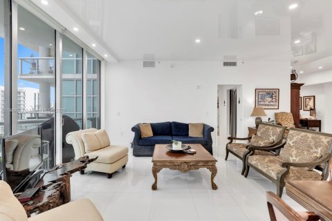 Купить кондоминиум в Авентура, Флорида 2 спальни, 146.88м2, № 2012927 - фото 14