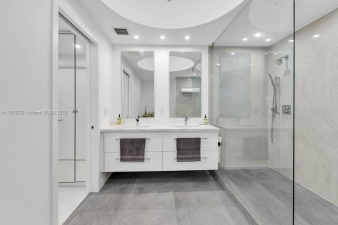 Купить кондоминиум в Авентура, Флорида 2 спальни, 146.88м2, № 2012927 - фото 27