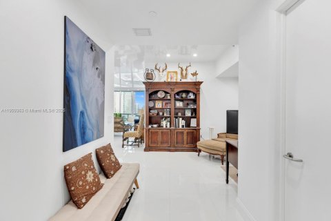 Купить кондоминиум в Авентура, Флорида 2 спальни, 146.88м2, № 2012927 - фото 15