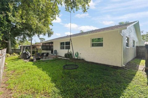 House in Tarpon Springs, Florida 3 bedrooms, 164.62 sq.m. № 2226208 - photo 22