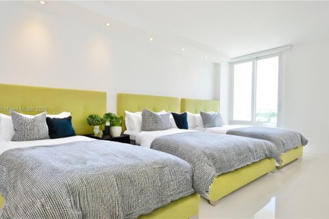 Снять в аренду кондоминиум в Санни-Айлс-Бич, Флорида 2 спальни, 126.07м2, № 1954189 - фото 11