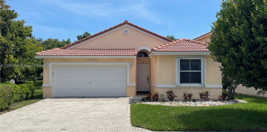 Villa ou maison à Coral Springs, Floride 3 chambres, 127.37 m2 № 1855308