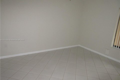 Copropriété à louer à Miami, Floride: 1 chambre, 65.5 m2 № 1809735 - photo 8