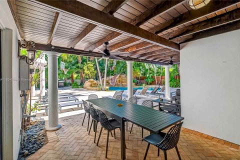 Купить виллу или дом в Майами, Флорида 7 спален, 584.17м2, № 2016726 - фото 9