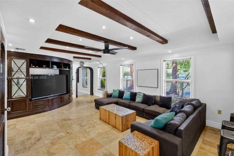 Купить виллу или дом в Майами, Флорида 7 спален, 584.17м2, № 2016726 - фото 17