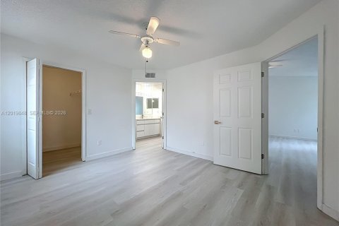 Copropriété à louer à Orlando, Floride: 2 chambres, 81.2 m2 № 2085746 - photo 18