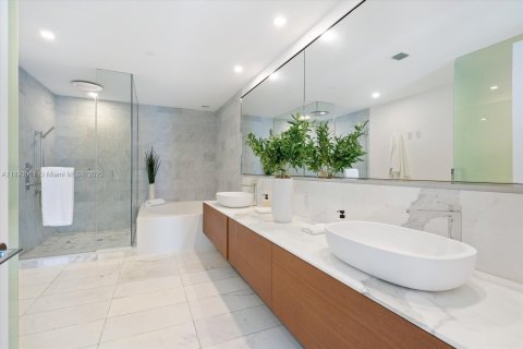 Copropriété à louer à Bal Harbour, Floride: 3 chambres, 320.51 m2 № 1947242 - photo 5