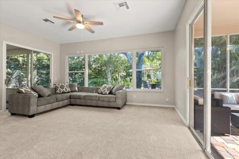 Casa en venta en Orlando, Florida, 3 dormitorios, 185.9 m2 № 1666621 - foto 16
