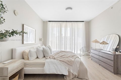 Apartment in Miami, Florida 2 bedrooms, 101.08 sq.m. № 2012679 - photo 18