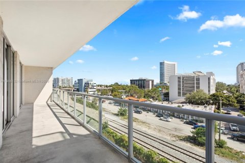 Apartment in Miami, Florida 2 bedrooms, 101.08 sq.m. № 2012679 - photo 27