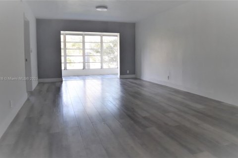 Copropriété à louer à Davie, Floride: 2 chambres, 88.16 m2 № 1947198 - photo 24