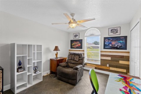 House in Kissimmee, Florida 3 bedrooms, 156.73 sq.m. № 2113821 - photo 19