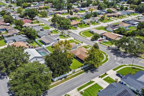 House in Kissimmee, Florida 2 bedrooms, 109.07 sq.m. № 1883090 - photo 27