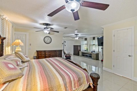 House in Kissimmee, Florida 2 bedrooms, 109.07 sq.m. № 1883090 - photo 15