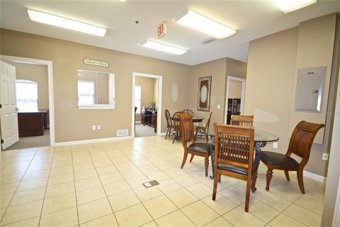 Immobilier commercial à louer à Winter Springs, Floride: 603.86 m2 № 1888614 - photo 11