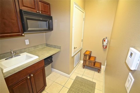 Immobilier commercial à louer à Winter Springs, Floride: 603.86 m2 № 1888614 - photo 7