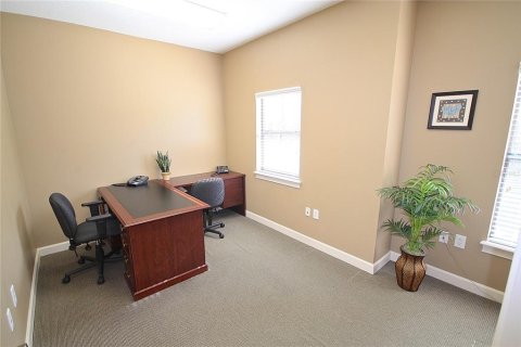 Immobilier commercial à louer à Winter Springs, Floride: 603.86 m2 № 1888614 - photo 8