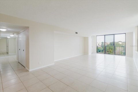 Copropriété à louer à Belleair, Floride: 2 chambres, 129.6 m2 № 2156556 - photo 14