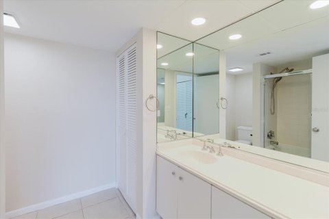 Copropriété à louer à Belleair, Floride: 2 chambres, 129.6 m2 № 2156556 - photo 20