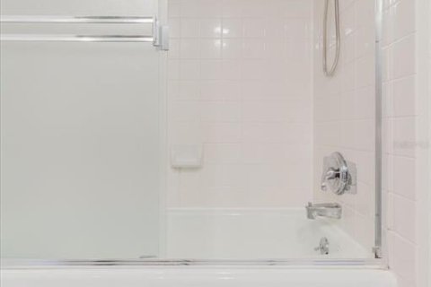 Copropriété à louer à Belleair, Floride: 2 chambres, 129.6 m2 № 2156556 - photo 19