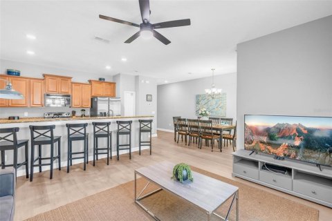 Adosado en venta en Kissimmee, Florida, 4 dormitorios, 176.7 m2 № 2206526 - foto 4